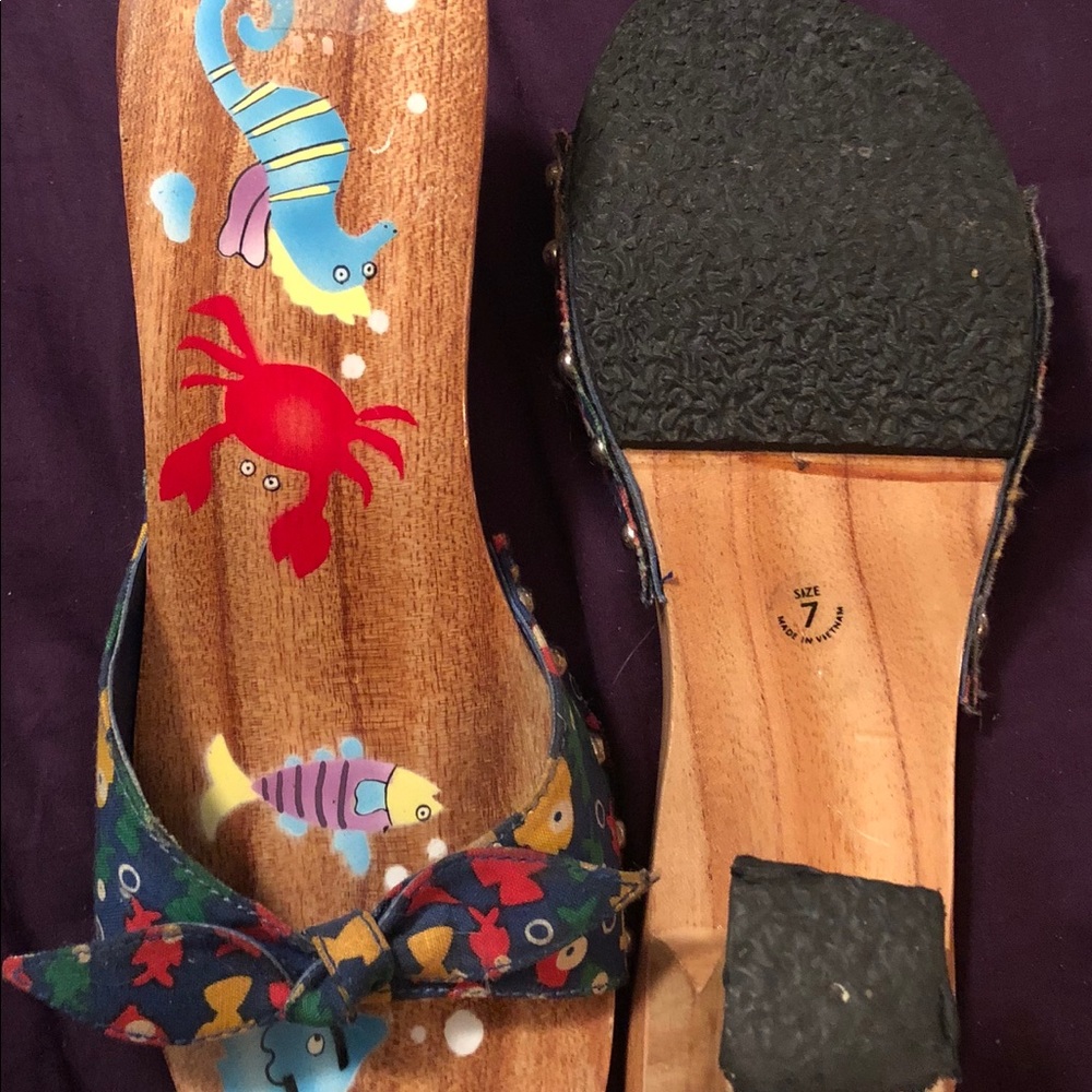 Sandals - Picture 2 of 2